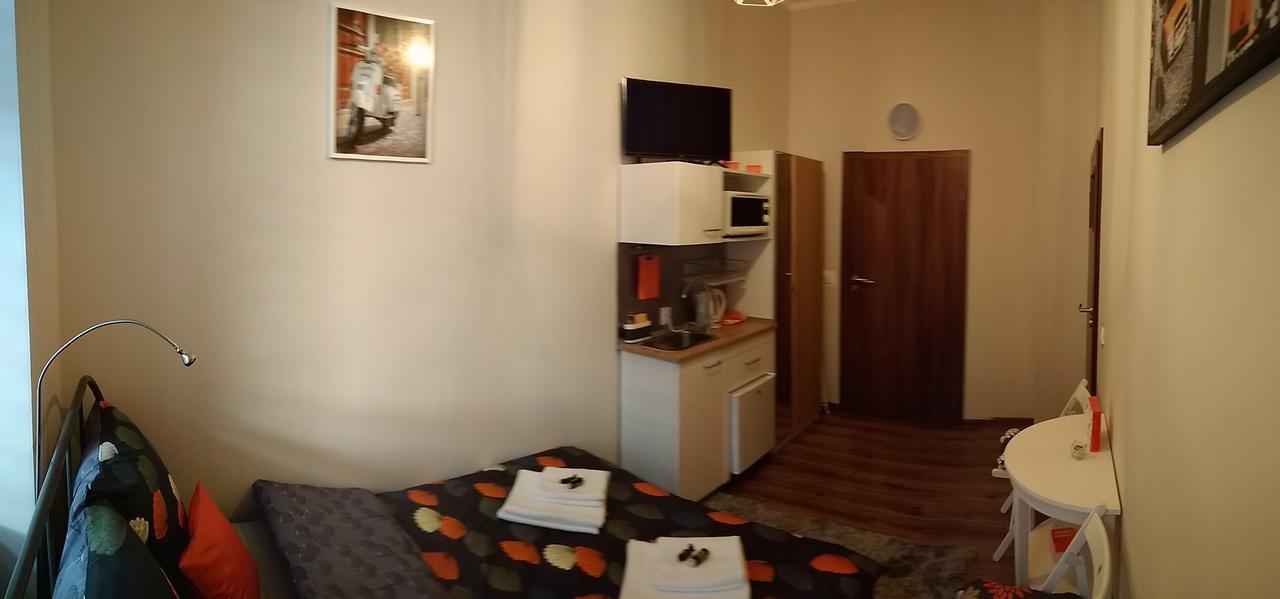 Noclegi Wieckowskiego Wrocław Eksteriør billede